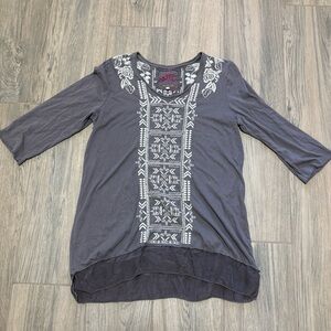 Johnny Was Vintage Bohemian Style Grey Tunic Embroidered White Floral Size Large